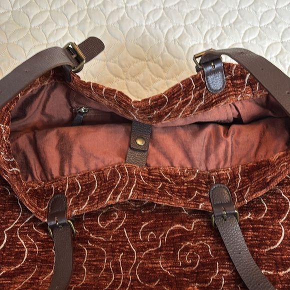 Jim Thompson Quilted Textured Velour Hobo Bag W/ Leather Straps Raw Silk Lining - Picture 5 of 11